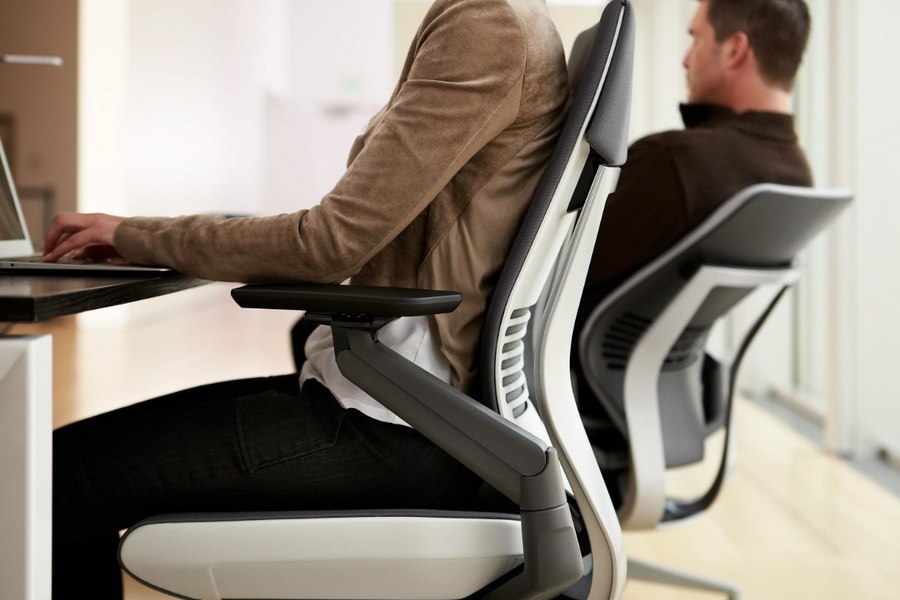 Six Medical Benefits of Ergonomic Chairs