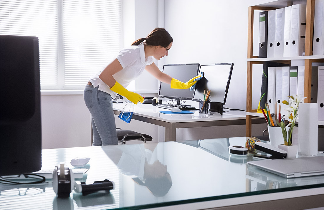Cleaning Strategies for Hybrid Work Spaces in UK: How to Adapt Your Office Cleaning Schedule for On-Site Days